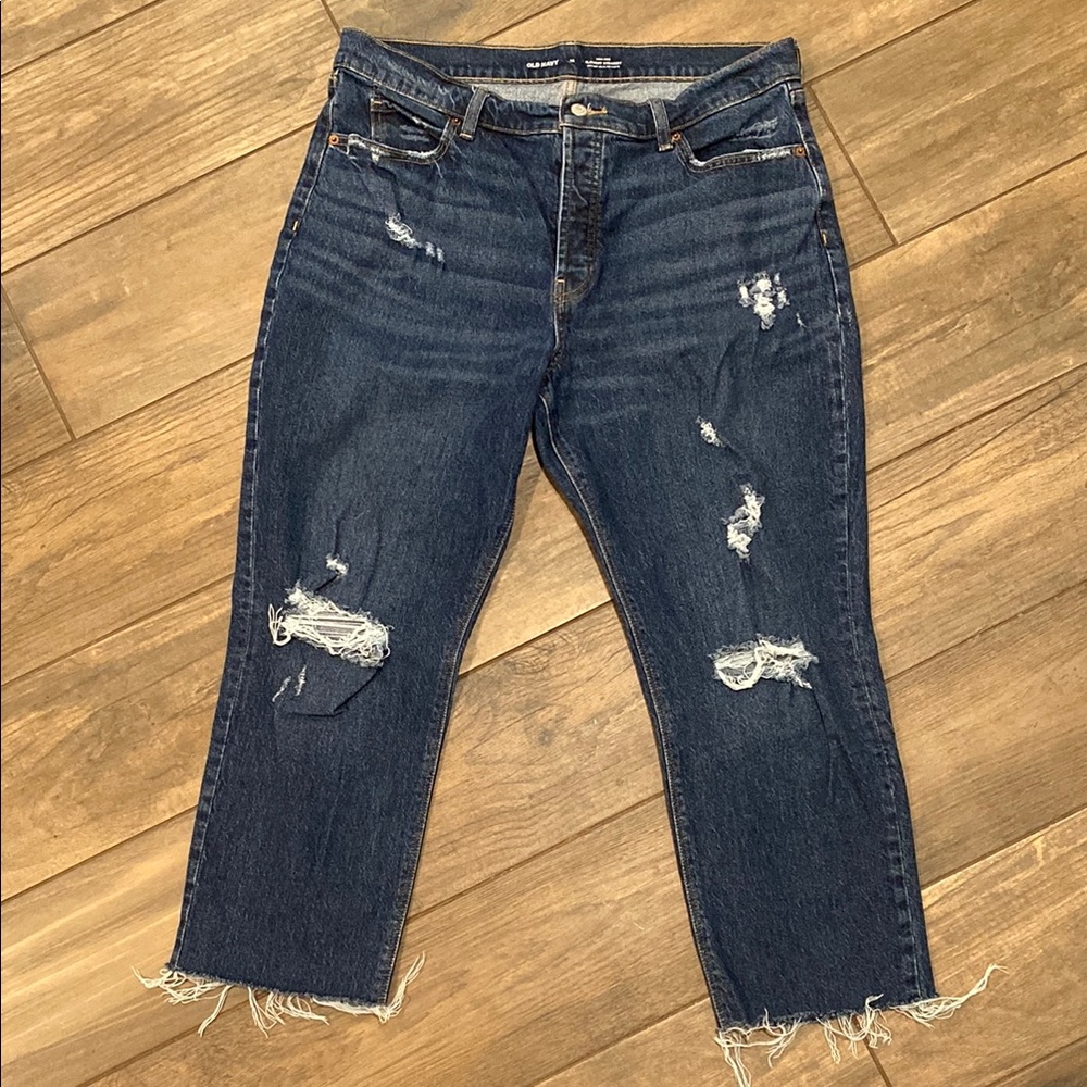 Old Navy Blue Ankle Cropped Jeans with Distressed Details
